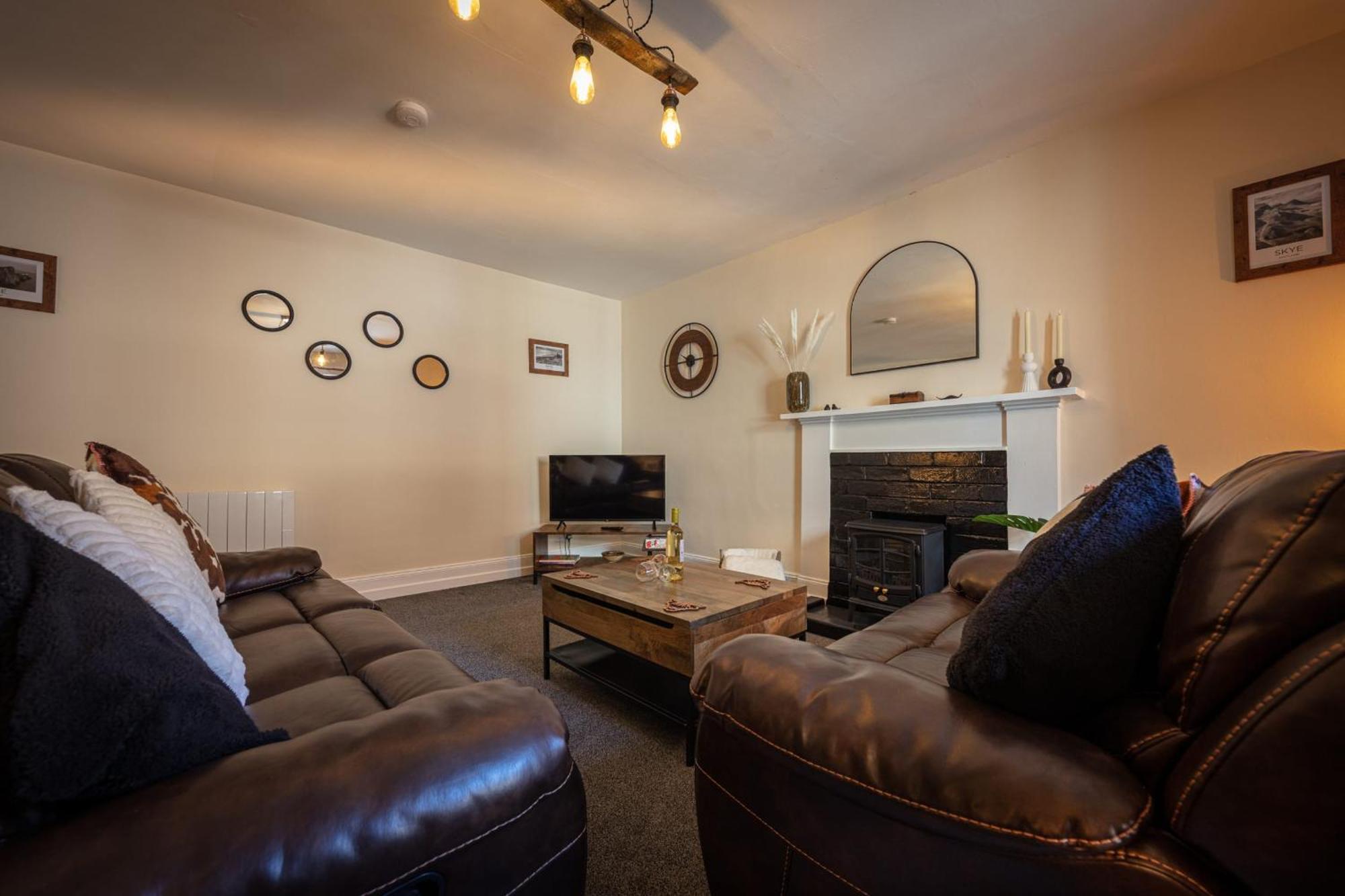 9A Bayfield Lane Portree Apartment ภายนอก รูปภาพ