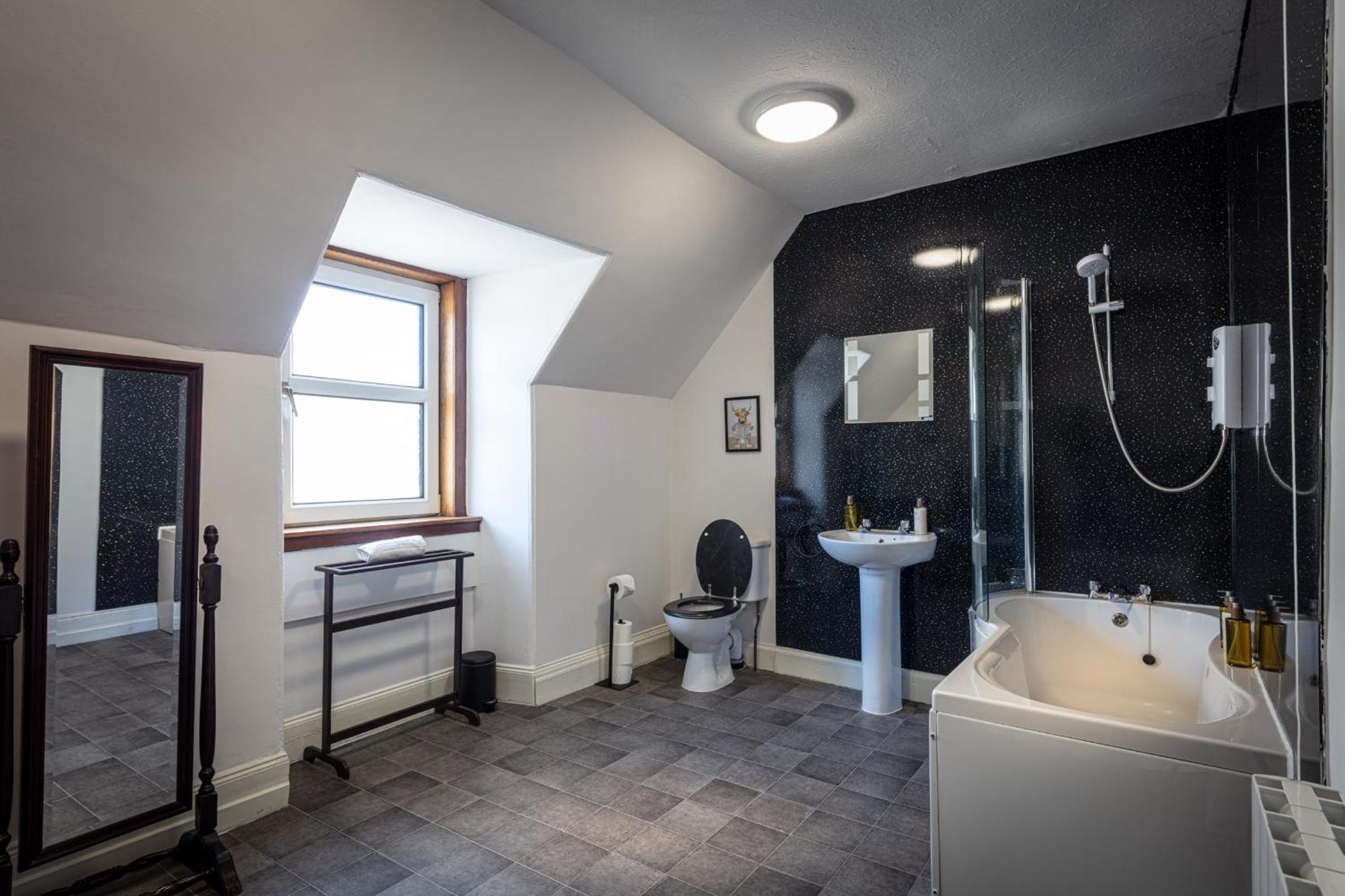9A Bayfield Lane Portree Apartment ภายนอก รูปภาพ